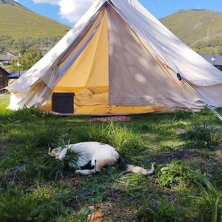 Camping La Zarapica - Palacios Del Sil Buitenkant foto