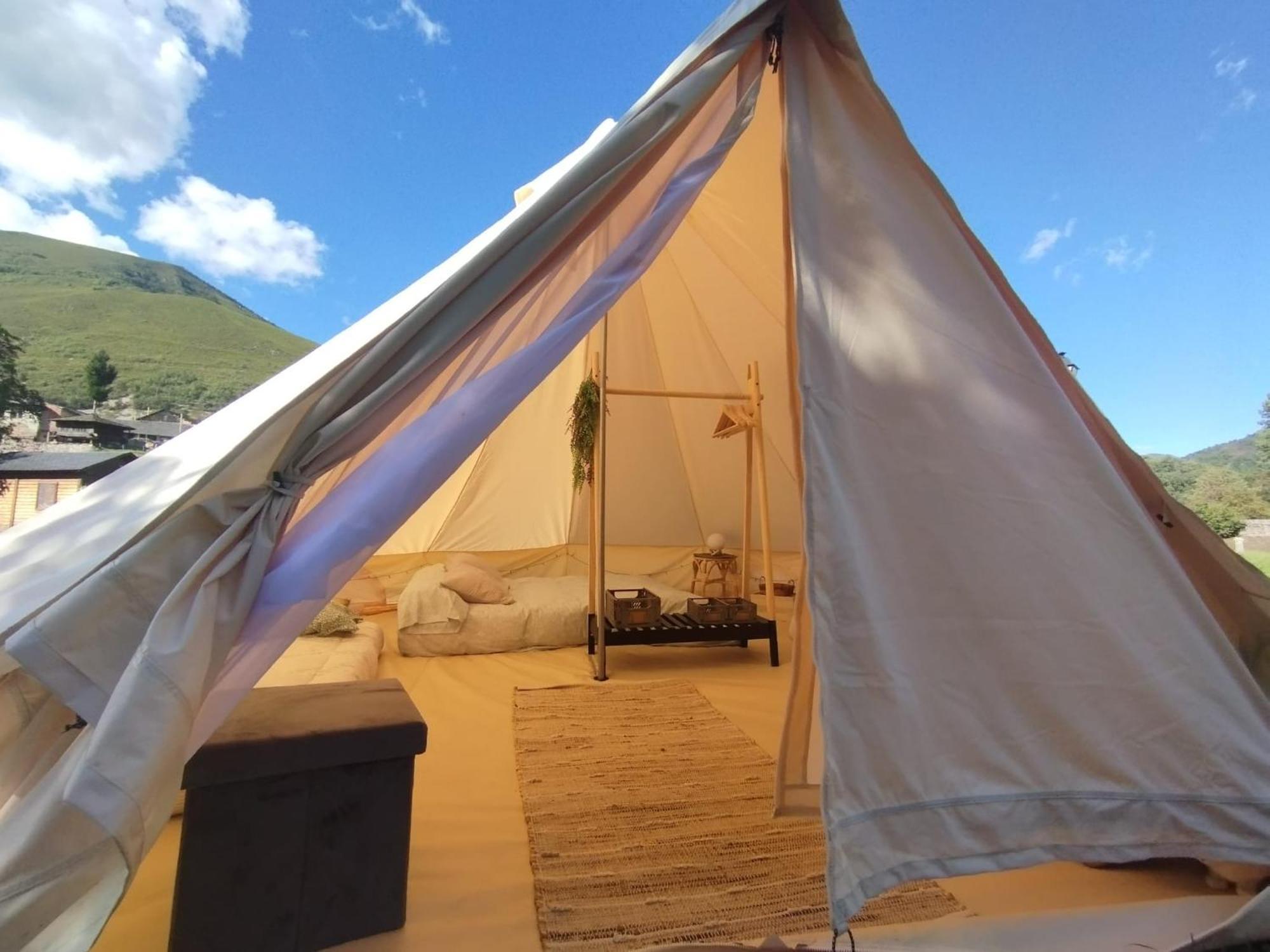 Camping La Zarapica - Palacios Del Sil Buitenkant foto